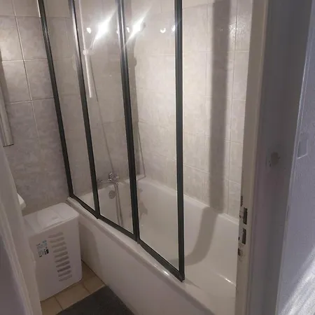 T2 Plein Sud Clim Wifi Terrasse De 16m2 Apartment Montpellier