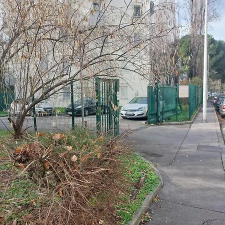 T2 Plein Sud Clim Wifi Terrasse De 16m2 * モンペリエ