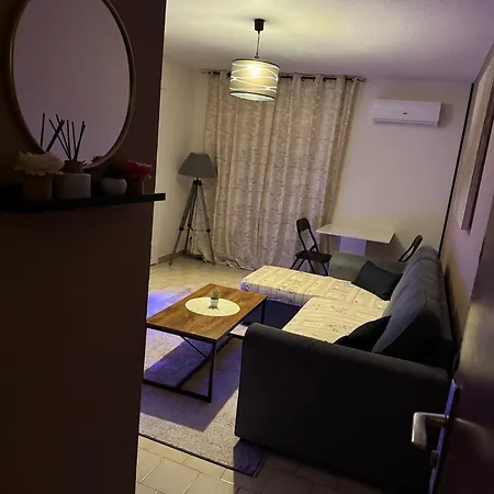 Apartment T2 Plein Sud Clim Wifi Terrasse De 16m2