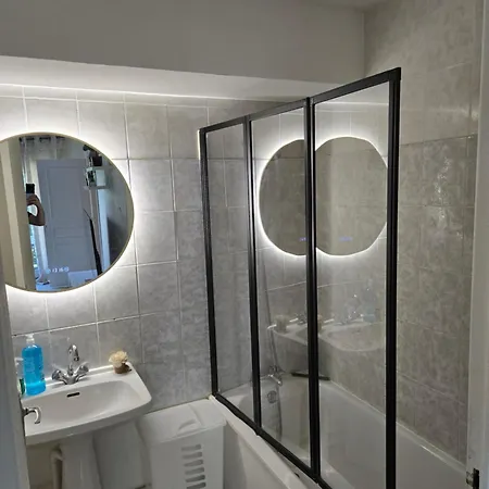 Apartment T2 Plein Sud Clim Wifi Terrasse De 16m2 *